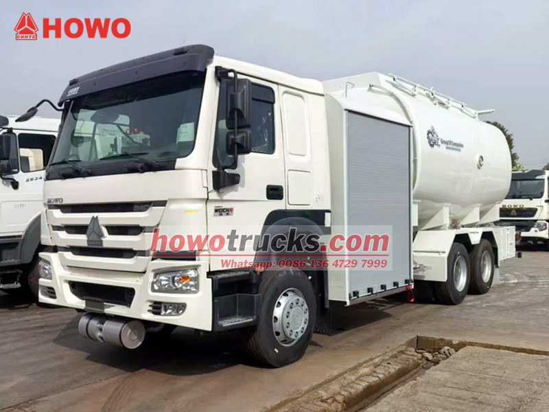 HOWO 20000L aviation refueler truck