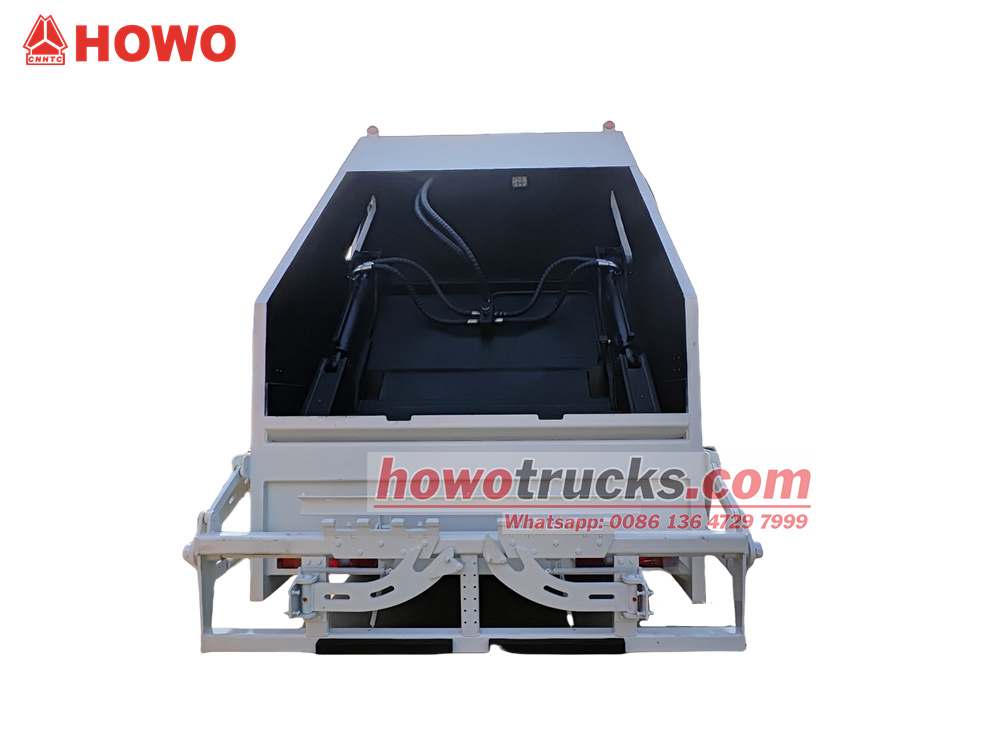 HOWO 8x4 30m³ back loader compactor truck