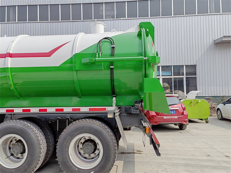 Howo TX heavy 30000L vacuum tank truck