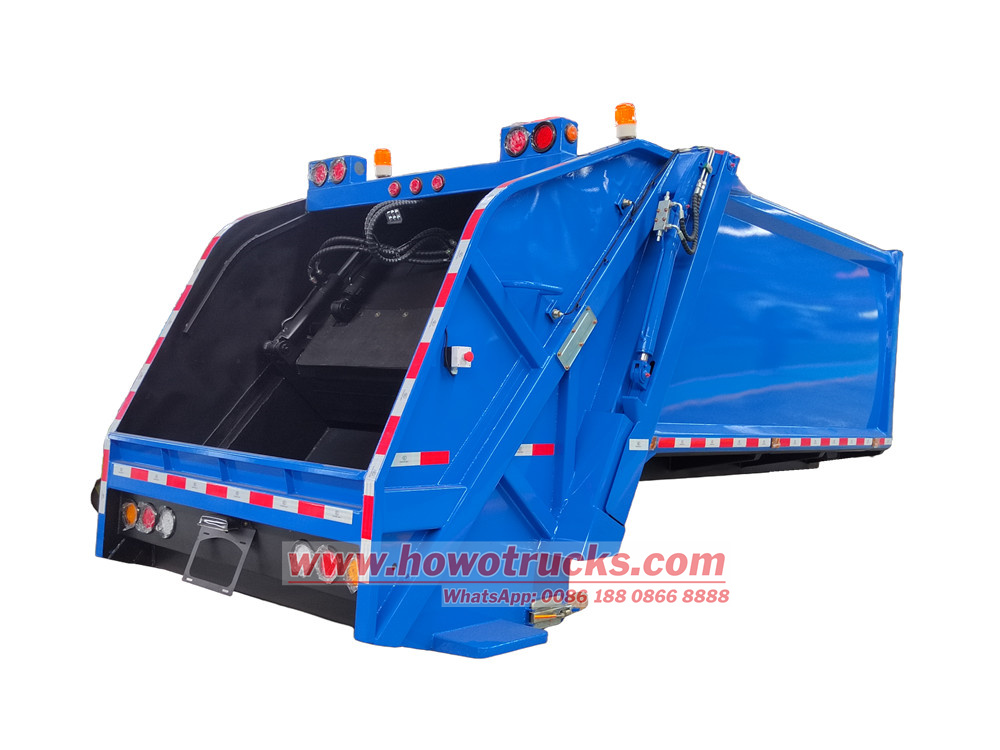 howo 5cbm rear loader compactor truck
