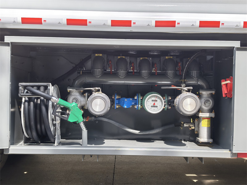 fuel tank truck