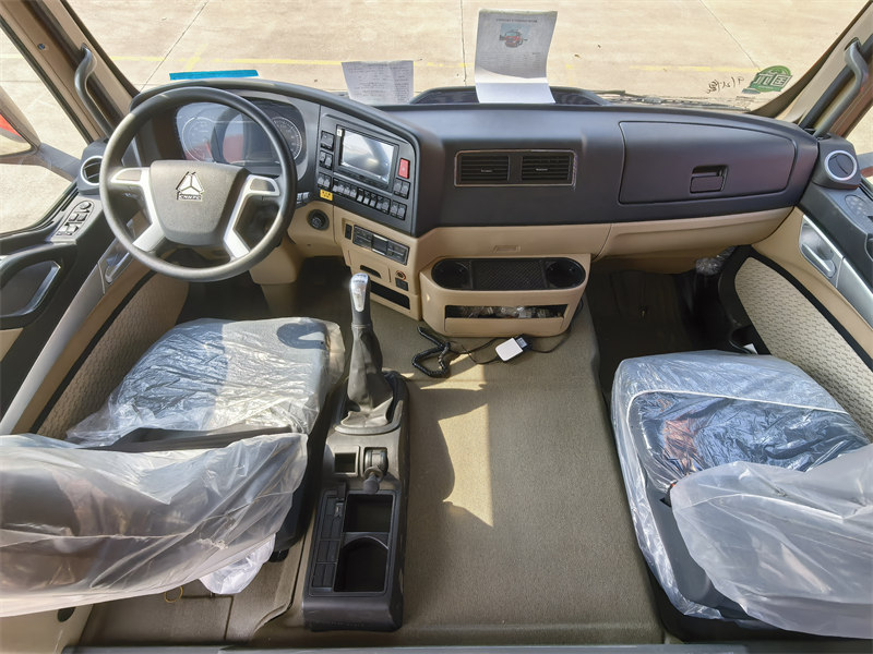 HOWO heavy duty fire truck