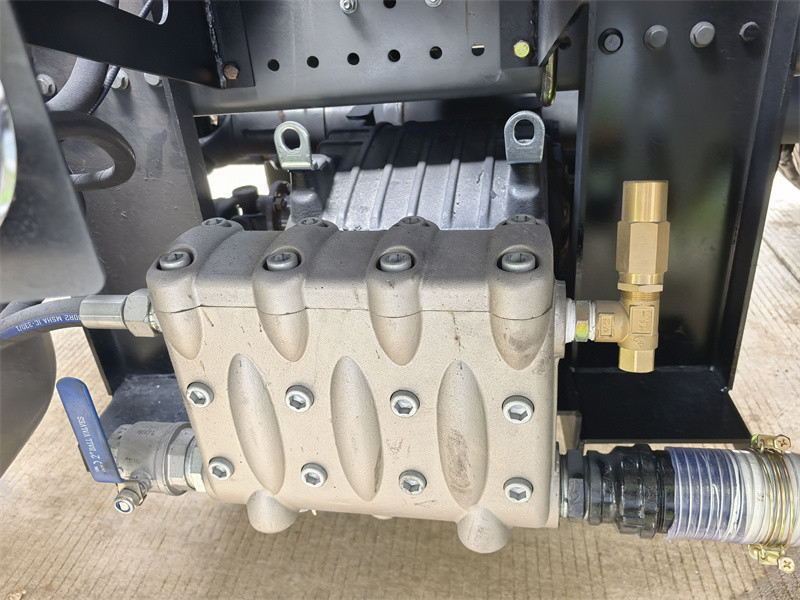 PINFL XV213 five-plunger high-pressure pump PINFL XV213 five-plunger high-pressure pump